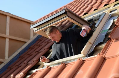 Pose de fenêtres de toit Velux à Leyssard